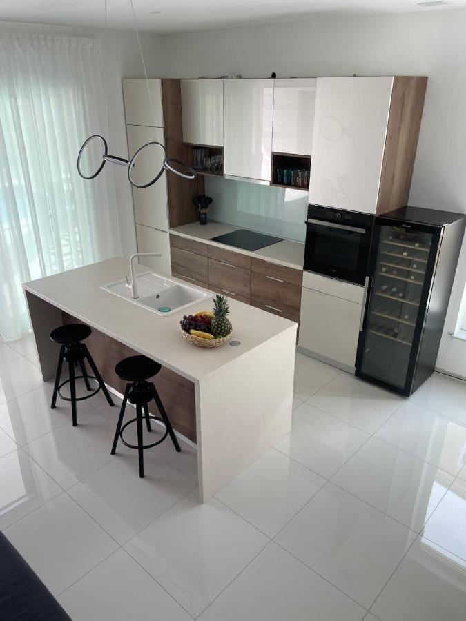 Villa Marena S Bazenom, Vodice Luaran gambar
