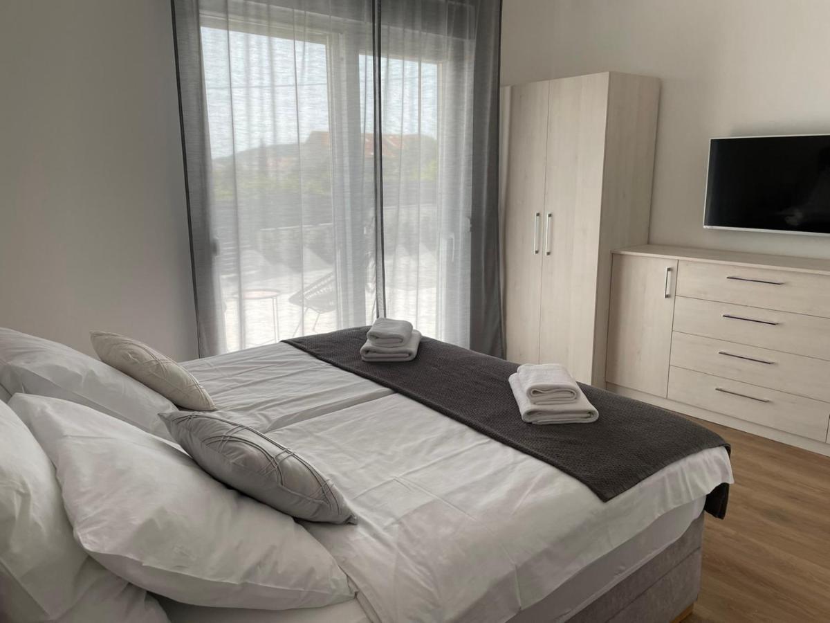 Villa Marena S Bazenom, Vodice Luaran gambar